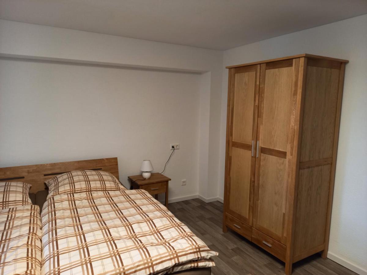 Wollröder Krug Hotell Guxhagen Exteriör bild
