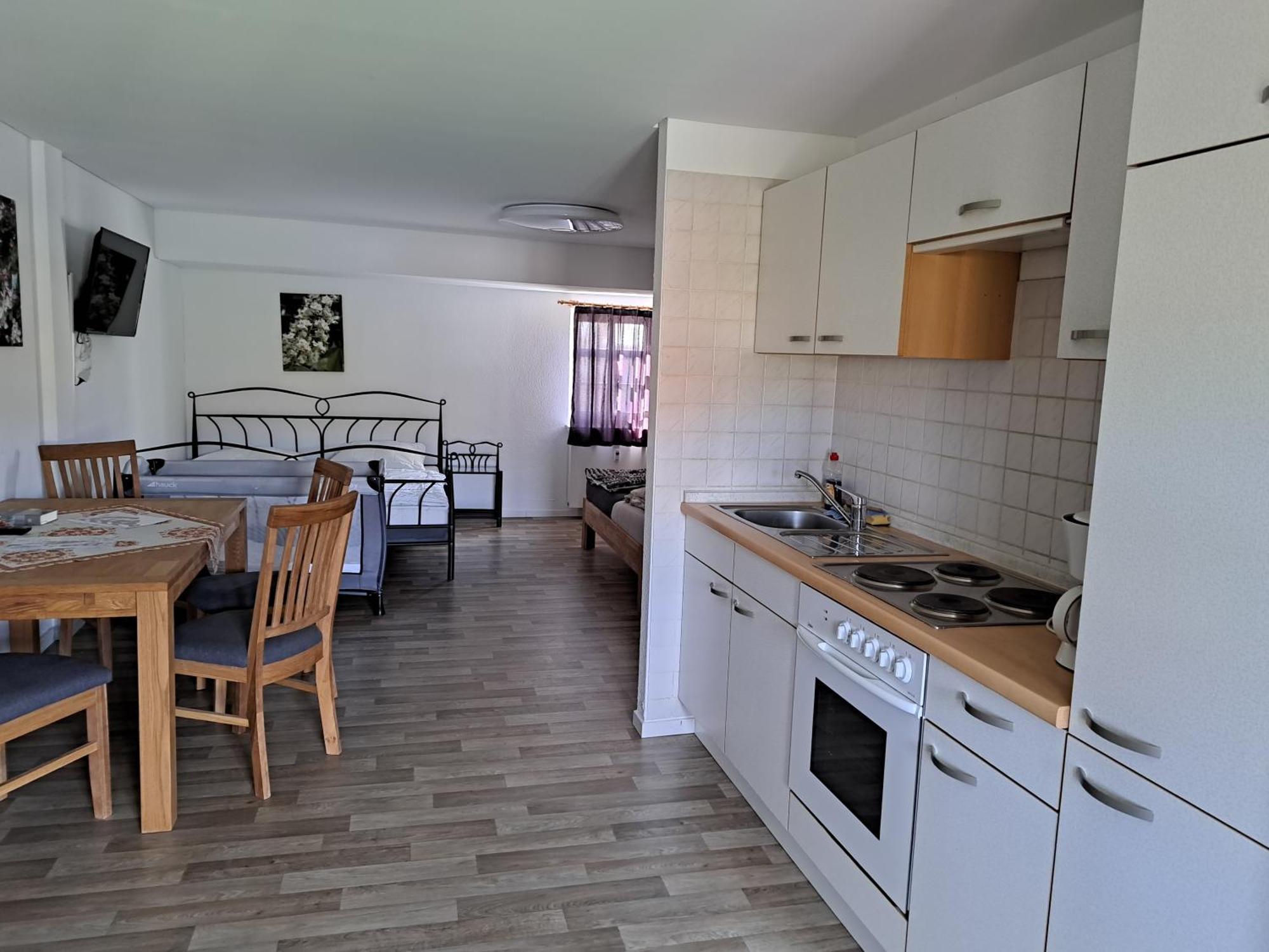 Wollröder Krug Hotell Guxhagen Exteriör bild